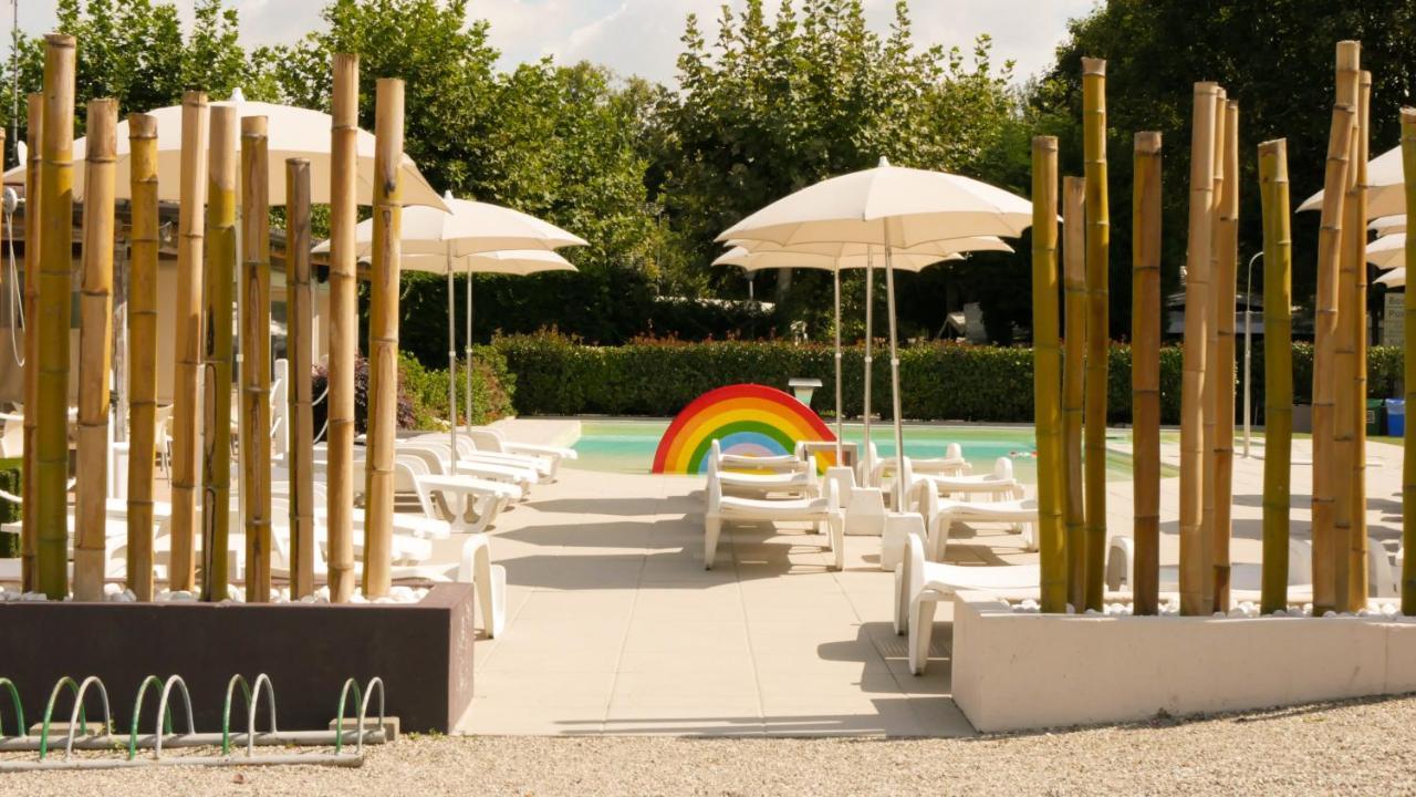 Camping Eden Glamping Dormelletto Extérieur photo